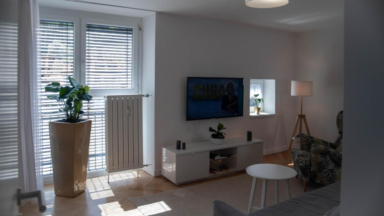 Sunnyside Apartment In The City Center Ljubljana Kültér fotó